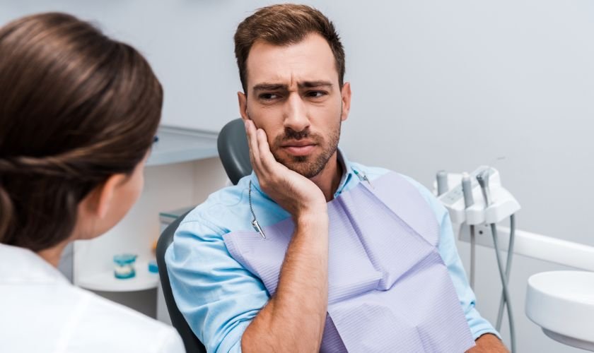 Emergency dental care for toothache and broken teeth in Karachi