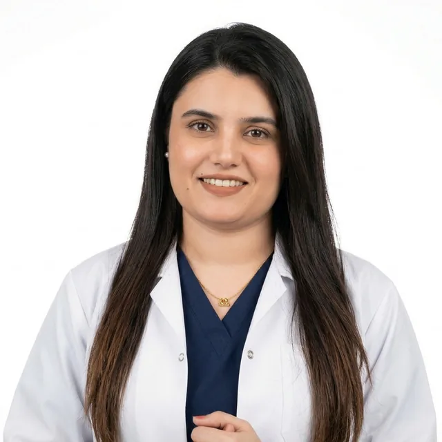 Dr. Areej Fatima — Weight Loss Expert & Dietitian, AlKhaleej Clinics Karachi