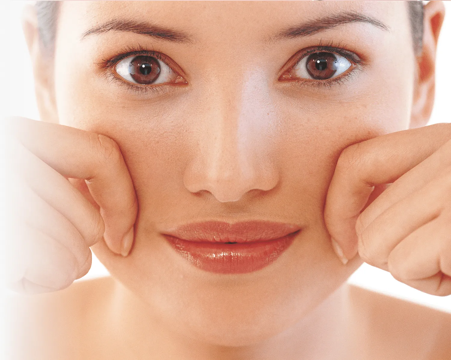 Skin Tightening Treatment at AlKhaleej Clinics in Karachi